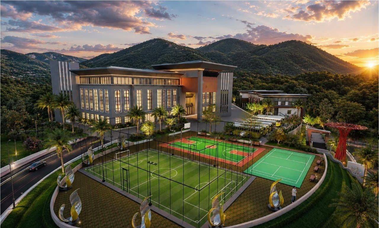 Sports courts at Face International School